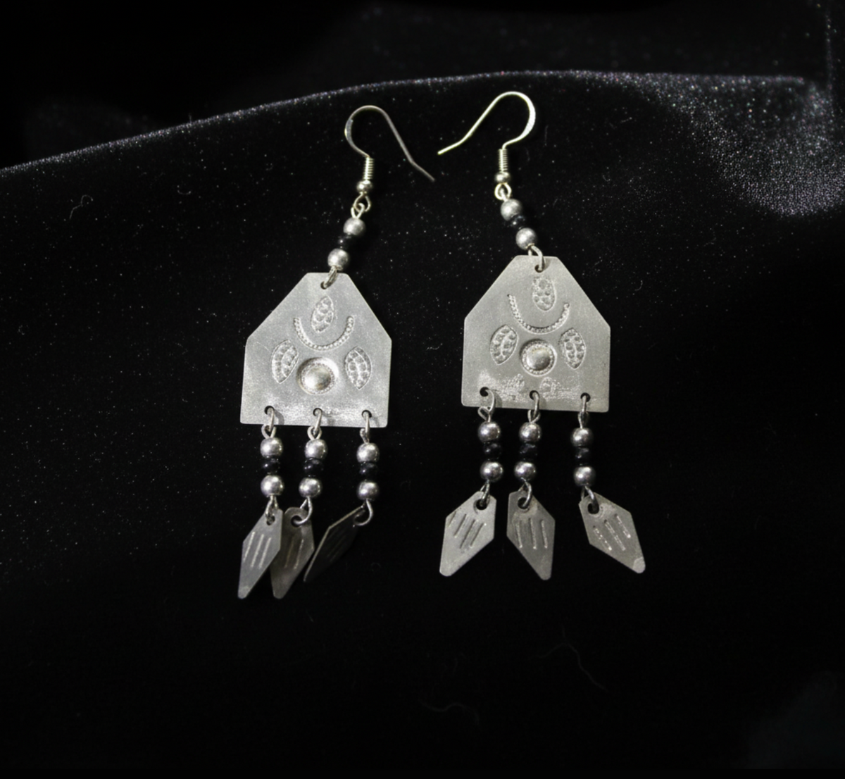Rajasthani Ethnic Chandelier Earrings