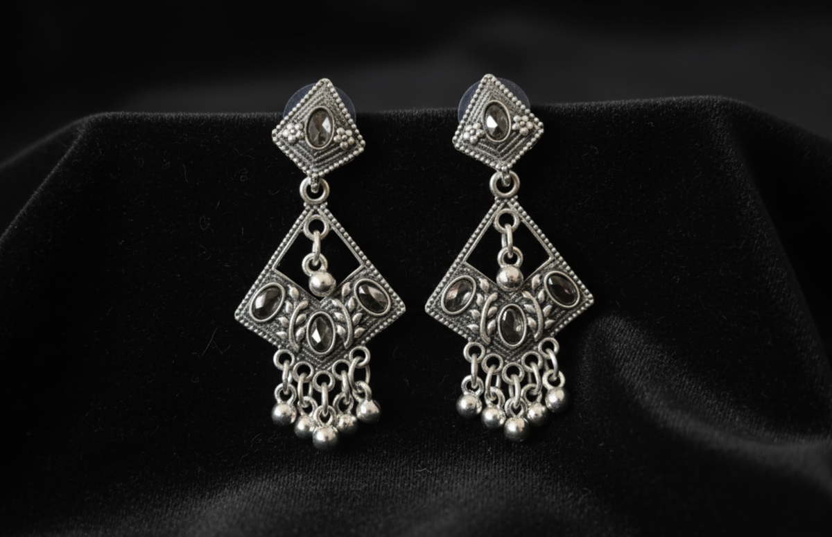 Silver Jhumka Kundan Earrings | Oxidized Geometric Diamond Drop | Original Design